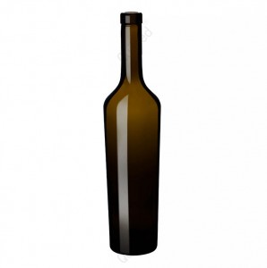 China 700 ml amber and clear liquor spirit glass bottle Manufacturer and Company | QLT