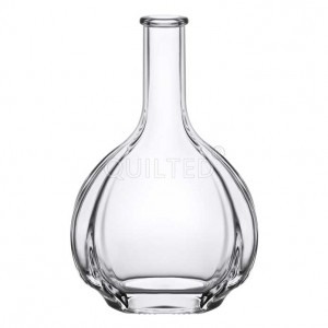 China 700 ml unqiue shape clear liquor glass whisky bottle Manufacturer and Company | QLT