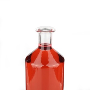 China Glass Whiskey Bottle Manufacturer and Company | QLT