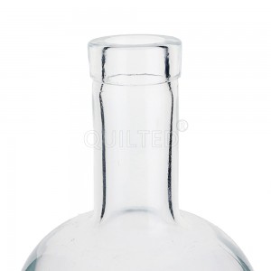 China Clear 700 ml round liquor glass vodka bottle with lid Manufacturer and Company | QLT