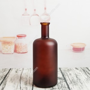 China 375ml 750ml Juniper Glass Bottle Manufacturer and Company | QLT