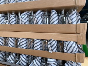 China 500 ml 750 ml 1000 ml clear liquor glass bottle Manufacturer and Company | QLT