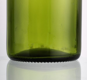 China 500 ml green color champagne wine glass bottle with cover - QLT - QLT Manufacturer and Company | QLT