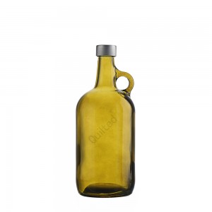High-Quality Cheap Unique Rum Bottles Manufacturers Suppliers-
 700 ml liquor wine handle glass bottle with screw  – QLT