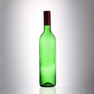 China 750 ml light green color liquor wine glass bottle Manufacturer and Company | QLT