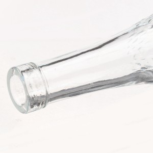 China 375ml Gourd Shape Clear Liquor Glass Bottle Manufacturer and Company | QLT