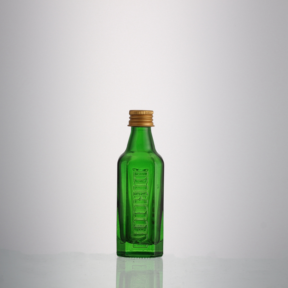 High-Quality Cheap 12 Ounce Bottle Manufacturers Suppliers- 50 ml Mini liquor glass bottle with screw  – QLT