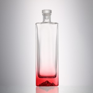 China 500 ml flat square shape liquor glass bottle with cover Manufacturer and Company | QLT