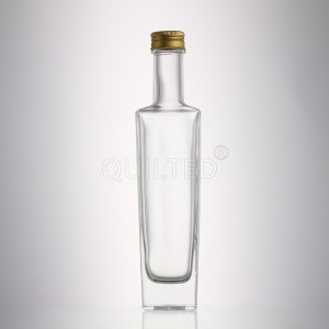 China 250 ml square shape liquor glass vodka bottle Manufacturer and Company | QLT