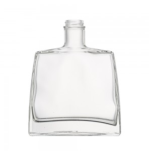 China Wholesale 5cl Vodka Bottles Factories Quotes-
 unique clear glass 700 ml flat shape liquor bottle  – QLT