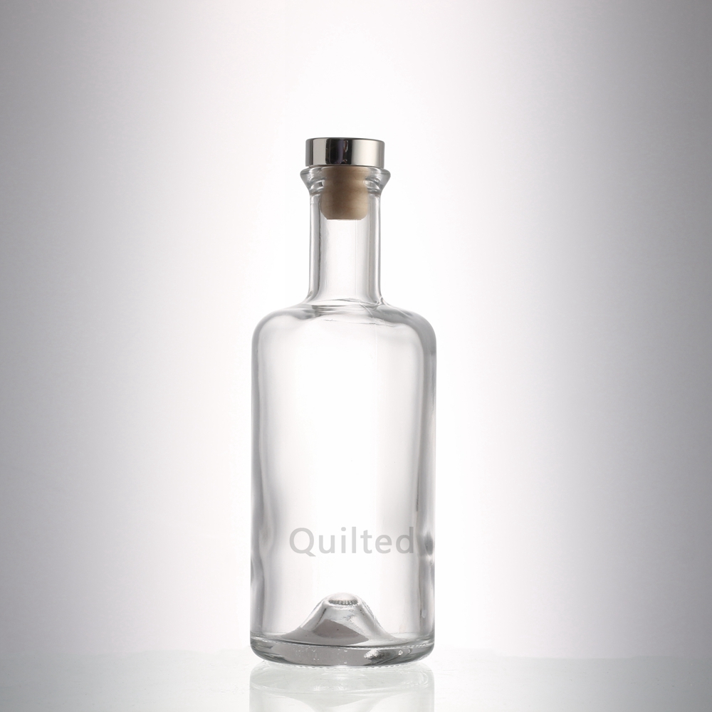 China Wholesale Vodka Blue Bottle Factories Quotes- Design 375 ml clear liquor glass gin bottle with cork – QLT