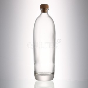 China Design 500 ml clear liquor glass brandy bottle Manufacturer and Company | QLT