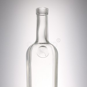 China Good price 350 ml clear liquor glass whisky bottle Manufacturer and Company | QLT