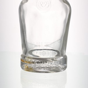 China Clear 200 ml long neck liquor glass vodka bottle Manufacturer and Company | QLT