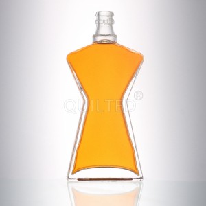 China 250 ml Pentagram shape clear liquor glass vodka bottle Manufacturer and Company | QLT