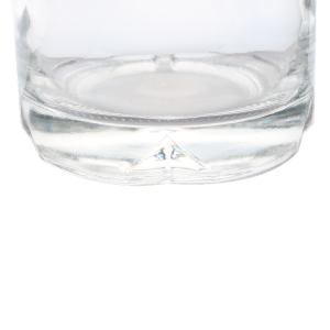 China 750ml Clear Glass Bottles for Liquor Manufacturer and Company | QLT