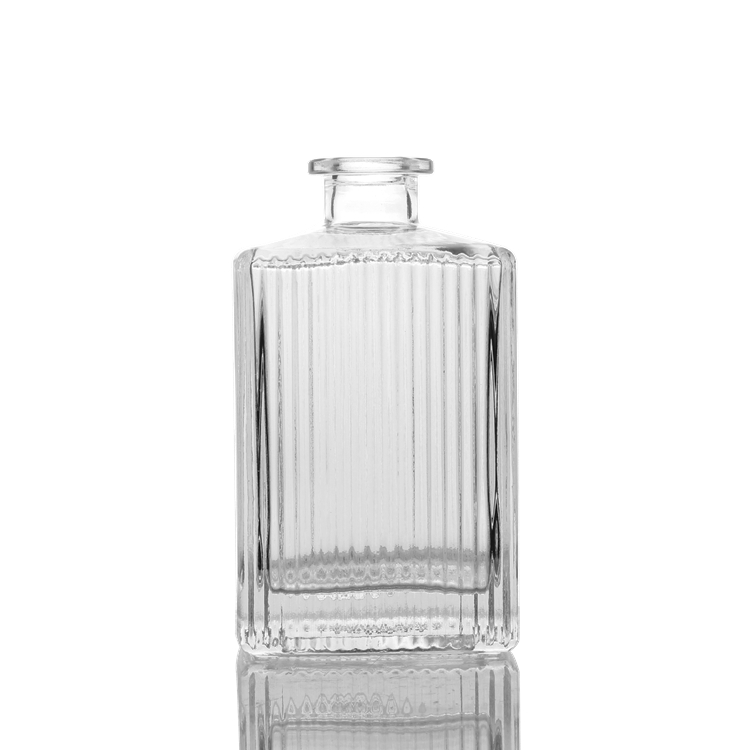 High-Quality Cheap Liquor Bottles Empty Manufacturers Suppliers- 500ml Customized Shaped Liquor Glass Bottles – QLT