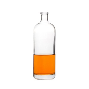 China China Wholesale 750ml Clear Liquor Glass Vodka BOttle ottles - QLT Manufacturer and Company | QLT