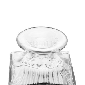 China 500 ml square shape liquor glass whisky bottle Manufacturer and Company | QLT