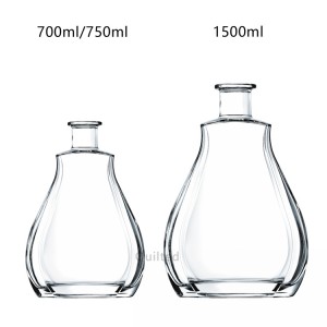 China Customized 750ml clear liquor glass bottles Manufacturer and Company | QLT