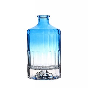 China Design 500 ml liquor glass vodka bottle with cover Manufacturer and Company | QLT