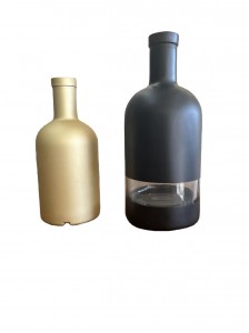 Custom round shape liquor glass vodka bottle with cork